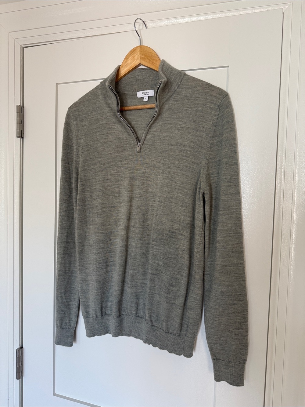 Reiss Men's Light Grey Merino Half-Zip Sweater